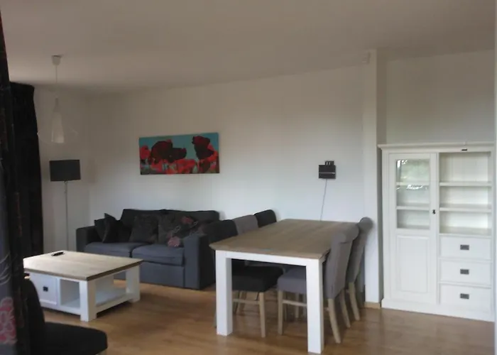 Bos Apartament *